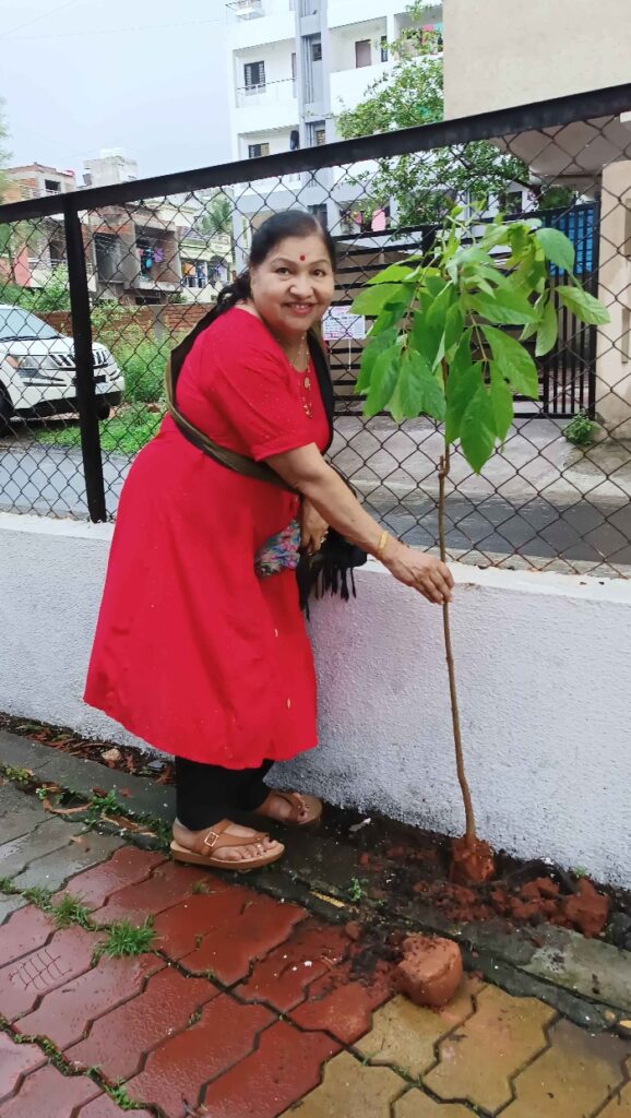 Atmasparsha Tree Plantation Sitabuldi by Astroruchi Abhiruchi | atmasparsha charitable trust